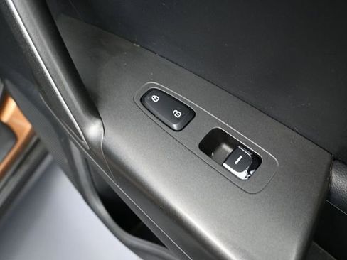 Used 2018 Kia Sportage LX image 40