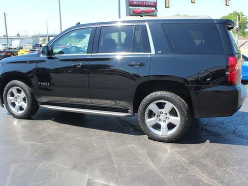 Used 2018 Chevrolet Tahoe LT w/ Luxury Package AWD/4WD image 4