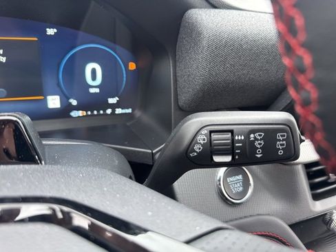 New 2026 Ford Explorer ST-Line image 30