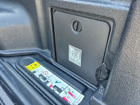 Used 2024 Ford Maverick XLT w/ XLT Luxury Package FWD image 9