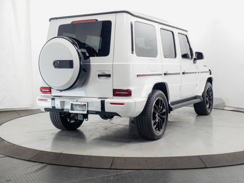 Used 2025 Mercedes-Benz G 550 w/ Manufactur Interior Package image 33