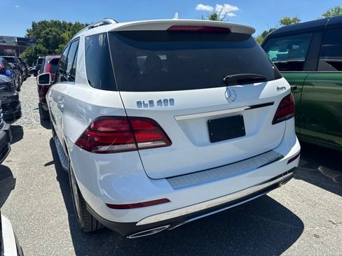 Used 2019 Mercedes-Benz GLE 400 4MATIC image 5