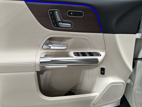 Certified 2023 Mercedes-Benz GLA 250 4MATIC image 14