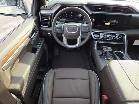 New 2026 GMC Sierra 1500 Denali w/ Denali Reserve Package image 33