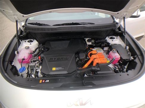 New 2025 Kia Niro EX image 25