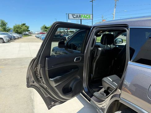 Used 2018 Jeep Grand Cherokee Limited w/ Trailer Tow Group IV AWD/4WD image 21