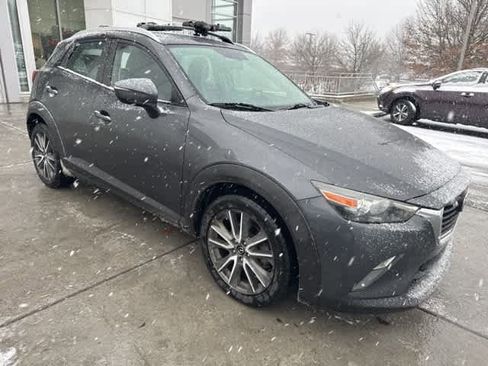 Used 2017 MAZDA CX-3 Touring image 2