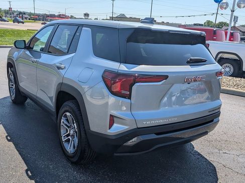 Used 2025 GMC Terrain Elevation AWD/4WD image 5