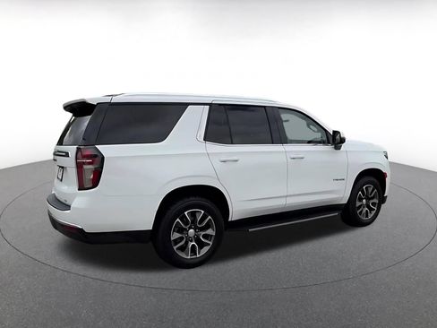 Used 2023 Chevrolet Tahoe LT w/ Luxury Package AWD/4WD image 15