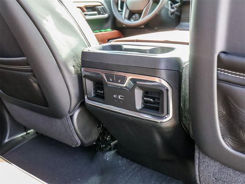 New 2026 GMC Sierra 3500 Denali Ultimate image 25