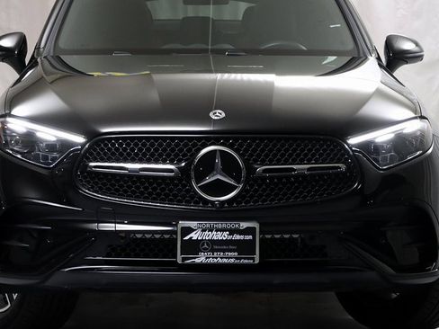 Certified 2025 Mercedes-Benz GLC 300 4MATIC image 6