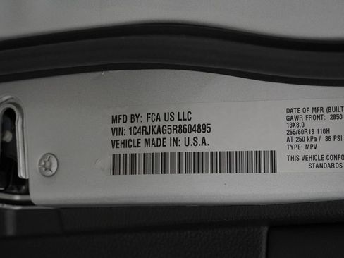 Certified 2024 Jeep Grand Cherokee L Altitude AWD/4WD image 53