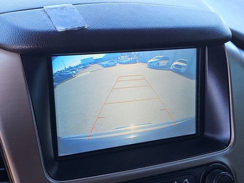 Used 2019 GMC Yukon XL Denali w/ Open Road Package image 25