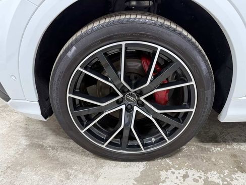 Used 2023 Audi Q8 Premium Plus w/ Premium Plus Package image 7