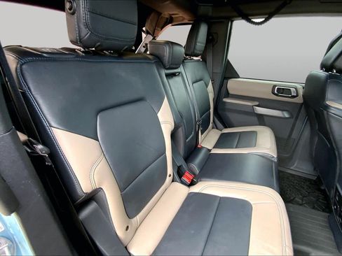 Used 2022 Ford Bronco Wildtrak AWD/4WD image 18