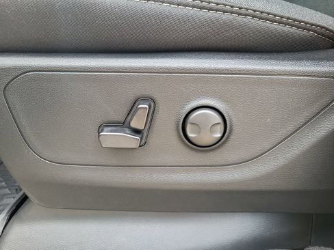 New 2025 RAM 1500 Big Horn image 19