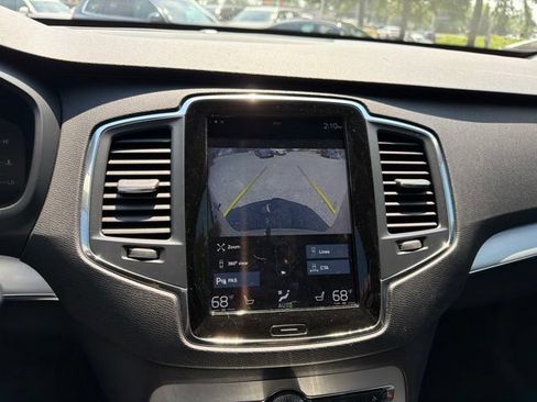 Used 2017 Volvo XC90 T5 Momentum w/ Vision Package AWD/4WD image 13