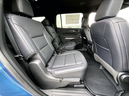 New 2026 Chevrolet Traverse LT image 26