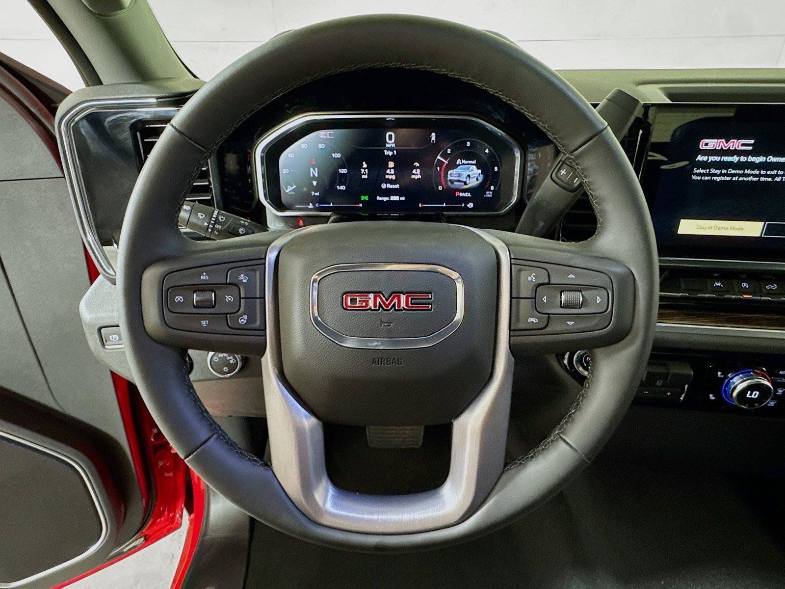 New 2026 GMC Sierra 1500 SLE w/ Preferred Package RWD image 6