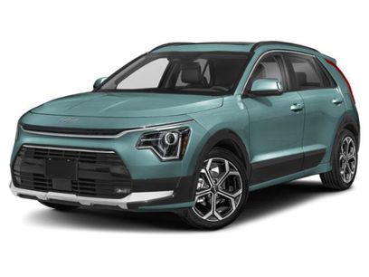 Used 2023 Kia Niro EX Touring