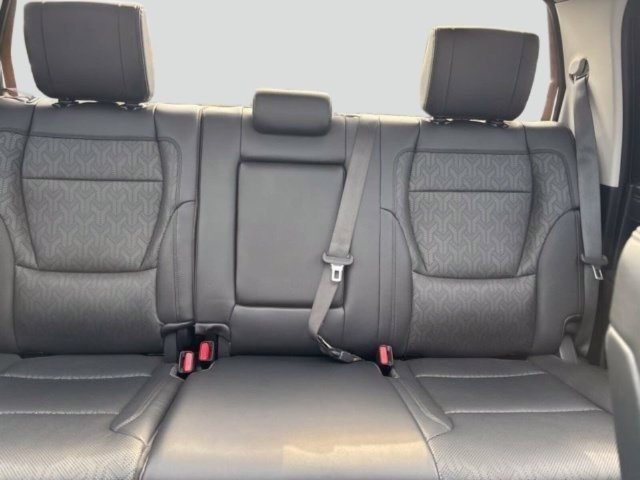 Used 2022 Toyota Tundra Limited AWD/4WD image 31