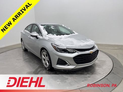 Used 2019 Chevrolet Cruze Premier w/ Driver Confidence II Package image 1