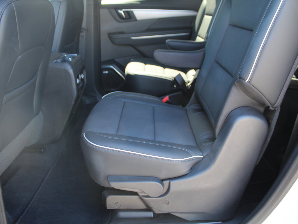 Used 2026 Buick Enclave Preferred FWD image 10
