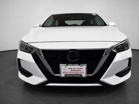 Certified 2022 Nissan Sentra SV w/ Trunk Package FWD image 2