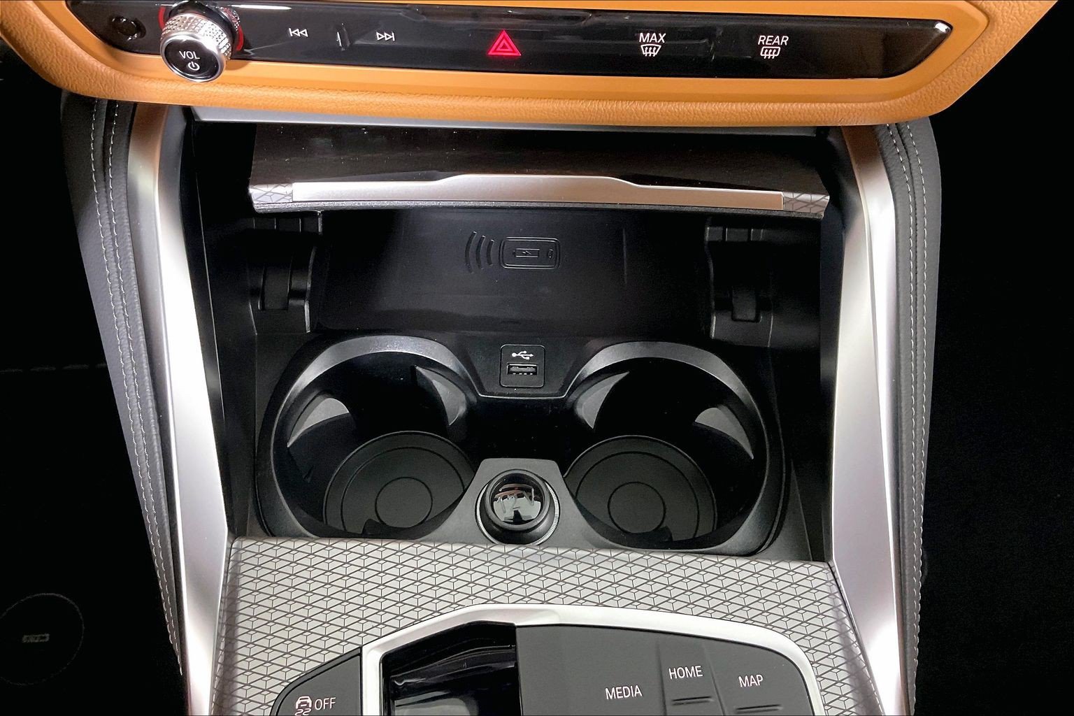 New 2026 BMW 430i xDrive w/ M Sport Package AWD/4WD image 8