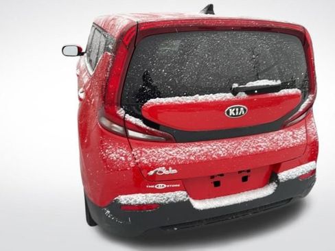 Used 2020 Kia Soul LX image 9