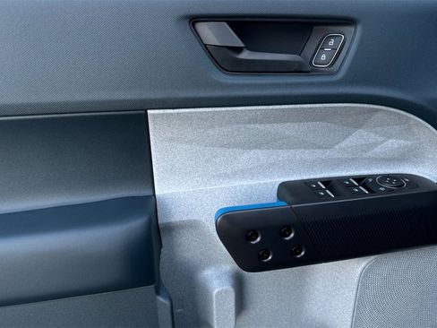 New 2025 Ford Maverick XLT w/ 4K Tow Package image 8