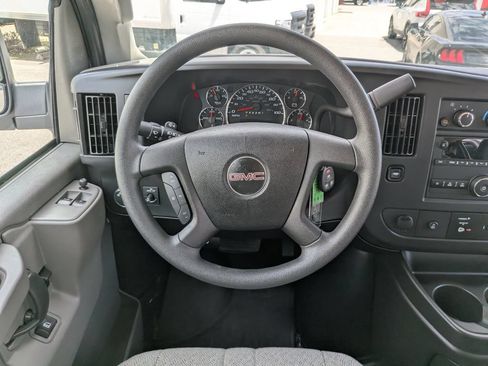 Used 2025 GMC Savana 3500 LT w/ LT Preferred Equipment Group RWD image 15