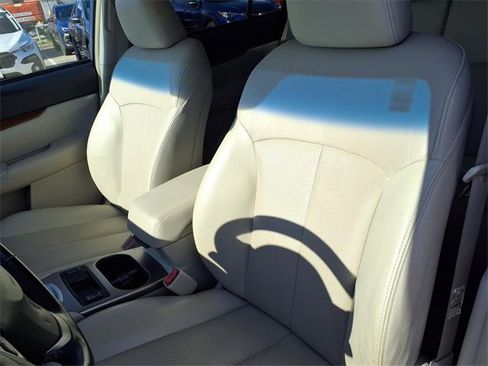 Used 2014 Subaru Outback 2.5i Limited image 7