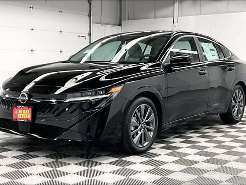 New 2026 Nissan Sentra SL w/ Floor Mat Package FWD image 2