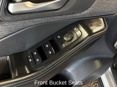 Used 2022 Nissan Rogue SV AWD/4WD image 15
