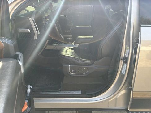 Used 2017 Ford F250 King Ranch image 24