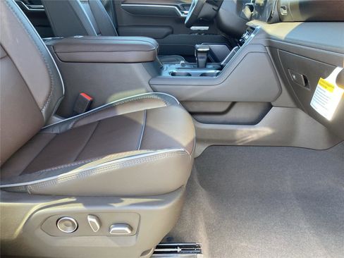 New 2026 GMC Sierra 1500 Denali image 15