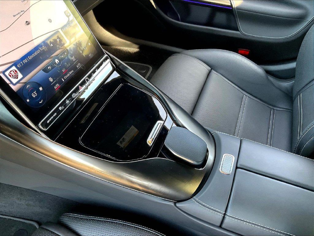 Certified 2022 Mercedes-Benz SL 63 AMG 4MATIC w/ Driver Assistance Package image 19