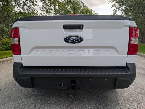 Used 2025 Ford Maverick XL FWD image 7