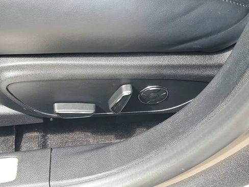 Used 2019 Lincoln MKZ Reserve AWD/4WD image 13