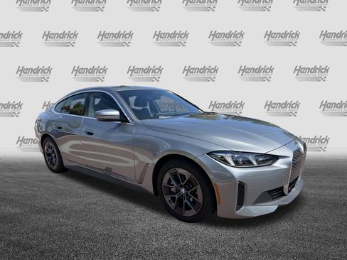 Used 2025 BMW i4 eDrive40 w/ Parking Assistance Package RWD image 2