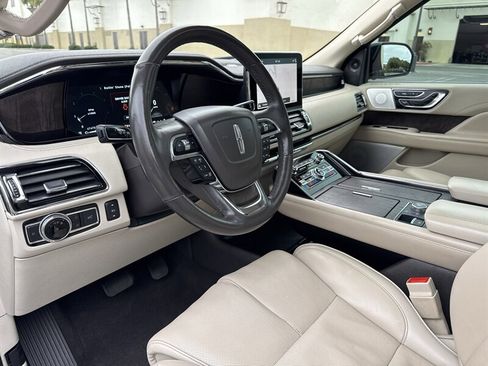 Used 2019 Lincoln Navigator L Reserve w/ Cargo Package image 13