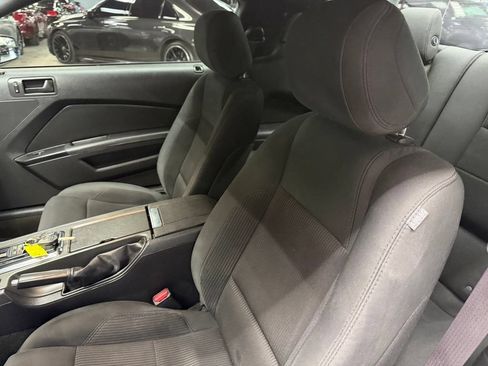 Used 2014 Ford Mustang Coupe w/ Equipment Group 102A RWD image 34