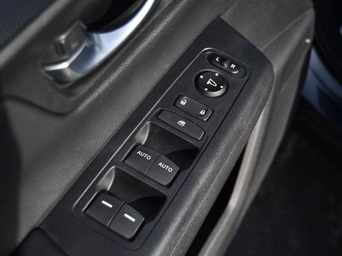 Certified 2024 Honda CR-V EX image 8