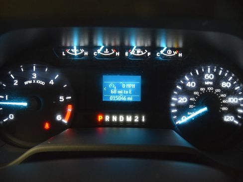 Used 2023 Ford E-450 and Econoline 450 Super Duty w/ Power Windows & Locks Group RWD image 34