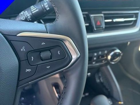 New 2026 Chevrolet TrailBlazer LT w/ Convenience Package FWD image 13