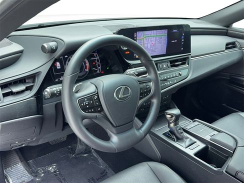 Used 2022 Lexus ES 350 w/ Premium Package image 14
