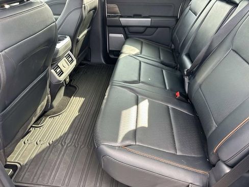 New 2025 Ford F150 Lariat w/ Equipment Group 501A Mid image 20