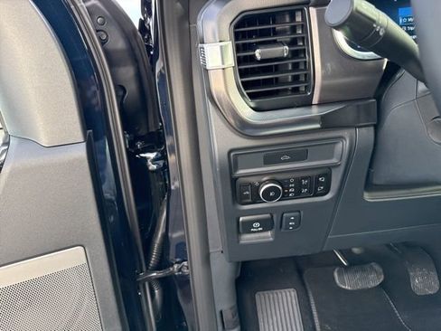 New 2026 Ford F150 Platinum w/ Equipment Group 701A Base image 17