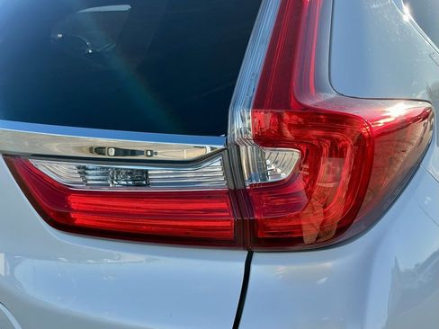 Used 2019 Honda CR-V EX-L image 16